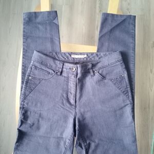 Sandwich_ Gray Women's Straight Leg Jeans